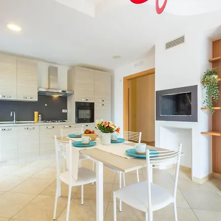 Bellaria Luxury - Myho Casa דירה *